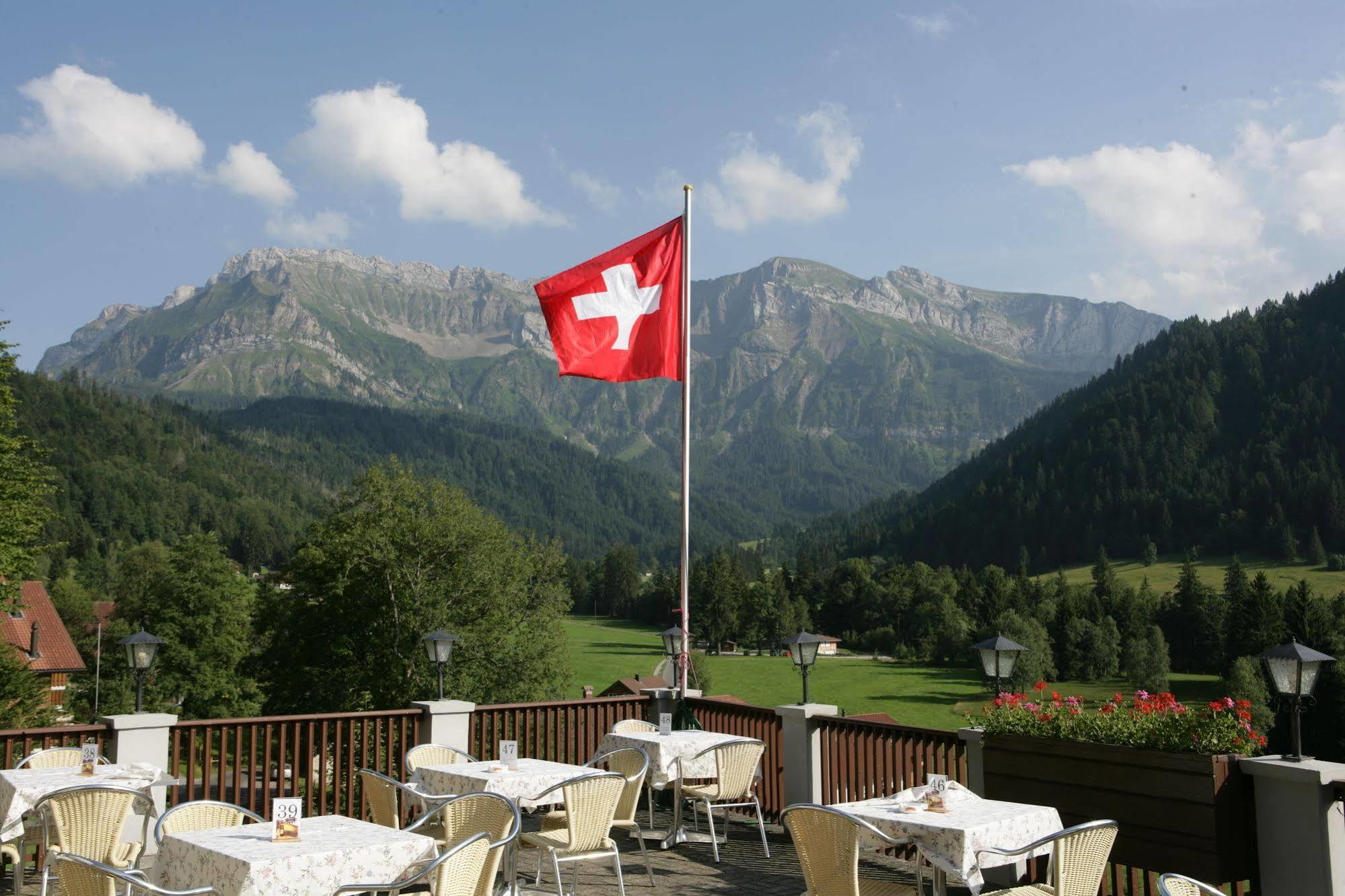 Hotel Restaurant Hammer Eigenthal ภายนอก รูปภาพ