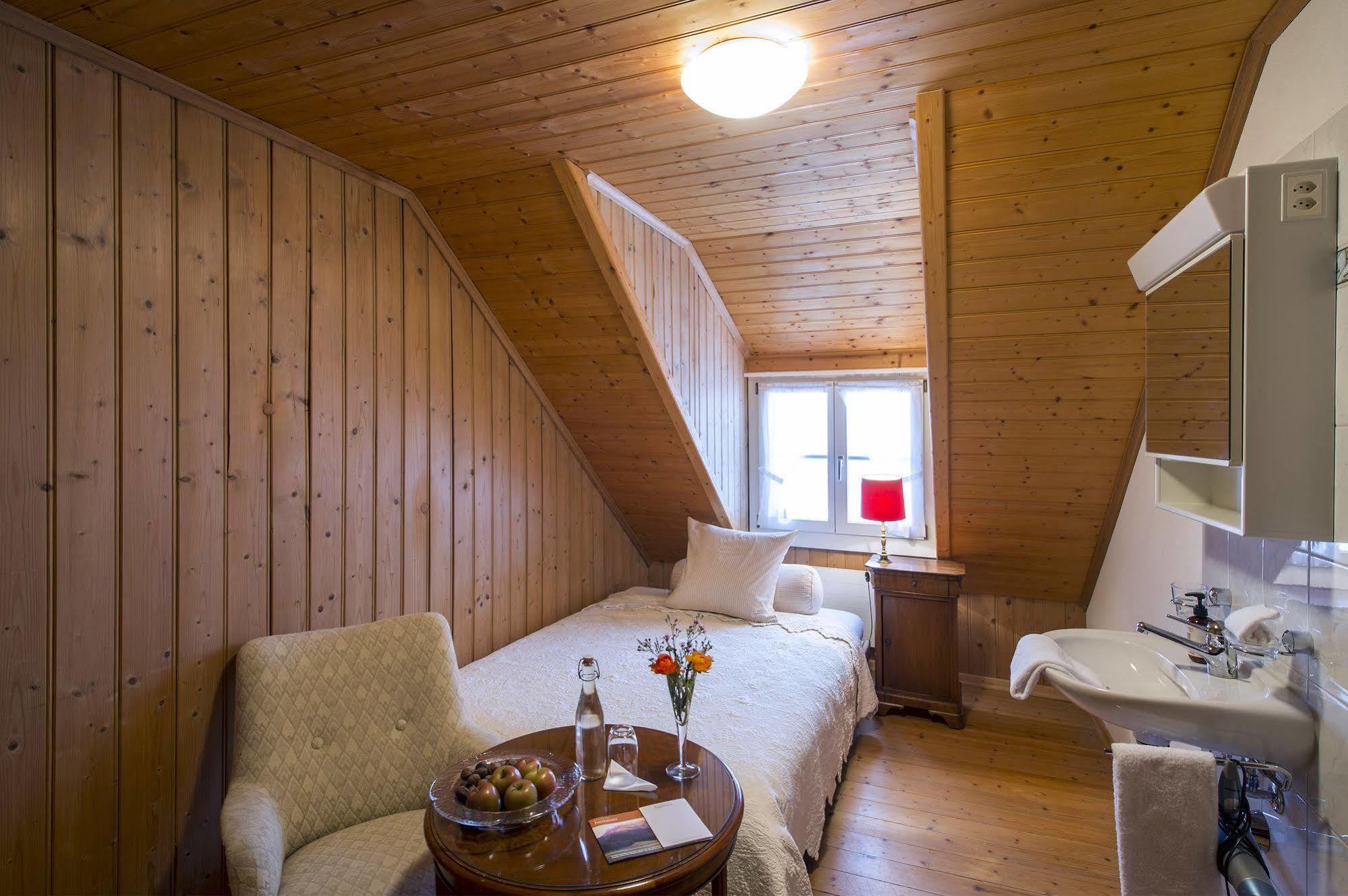 Hotel Restaurant Hammer Eigenthal ภายนอก รูปภาพ