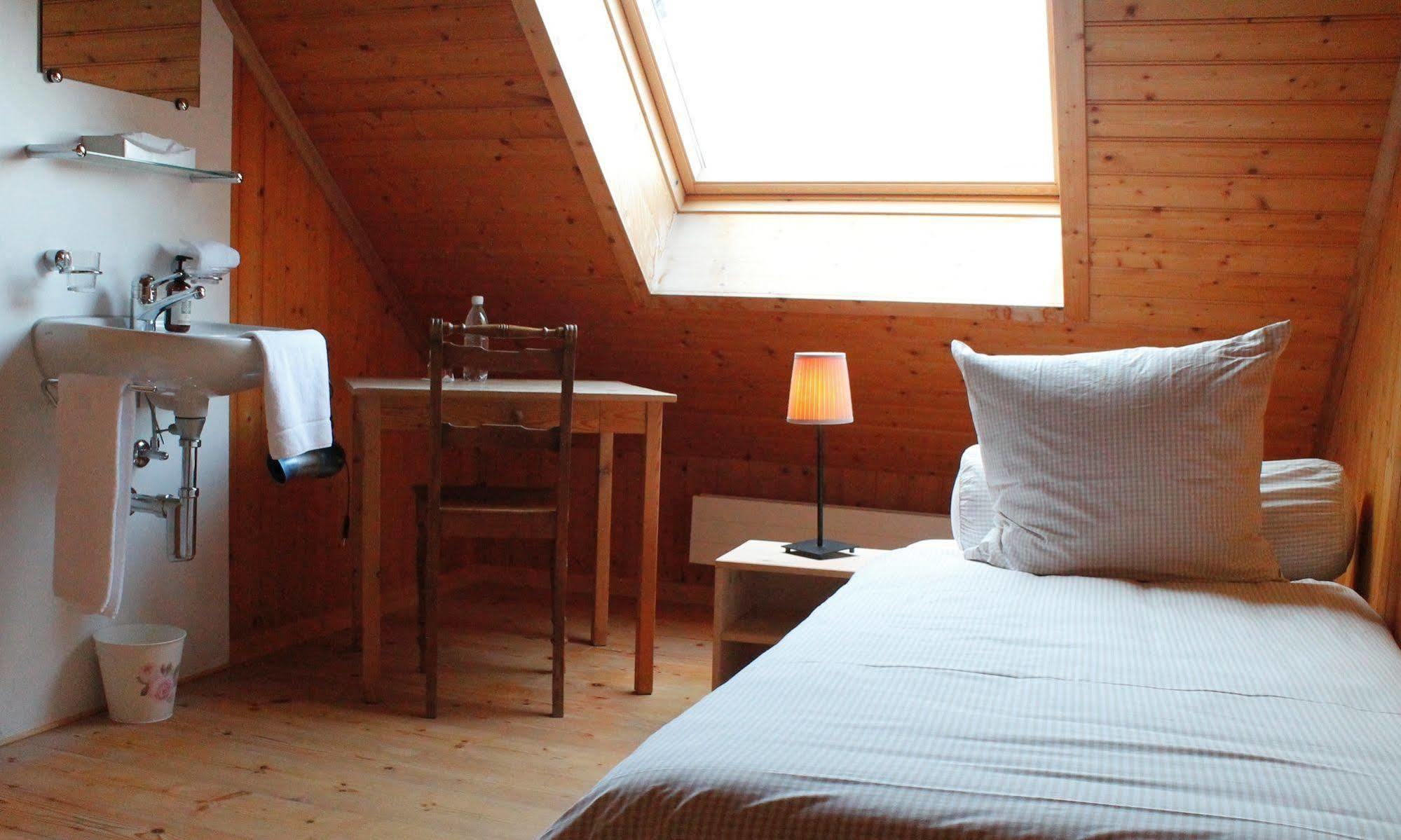 Hotel Restaurant Hammer Eigenthal ภายนอก รูปภาพ